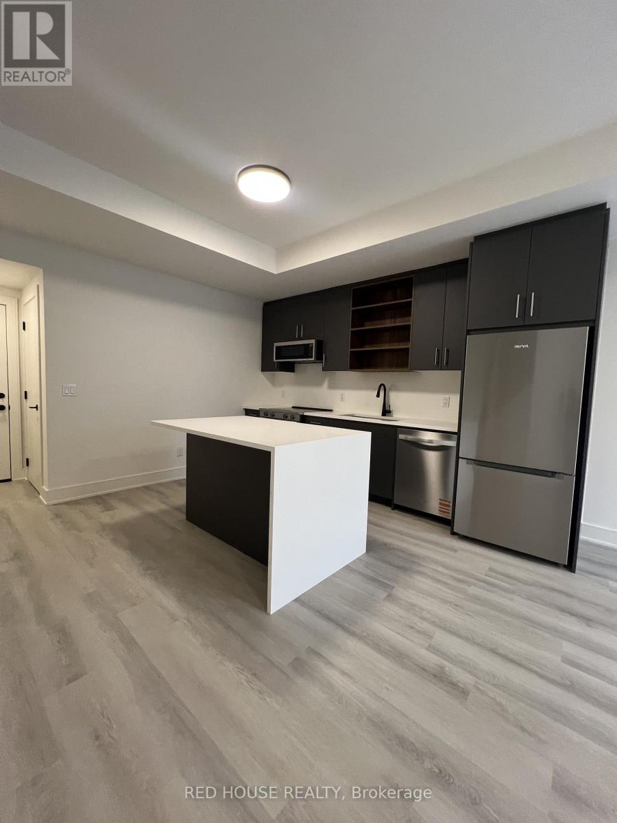 120 Everett Common, St. Catharines, Ontario  L2P 0G8 - Photo 3 - X12979952