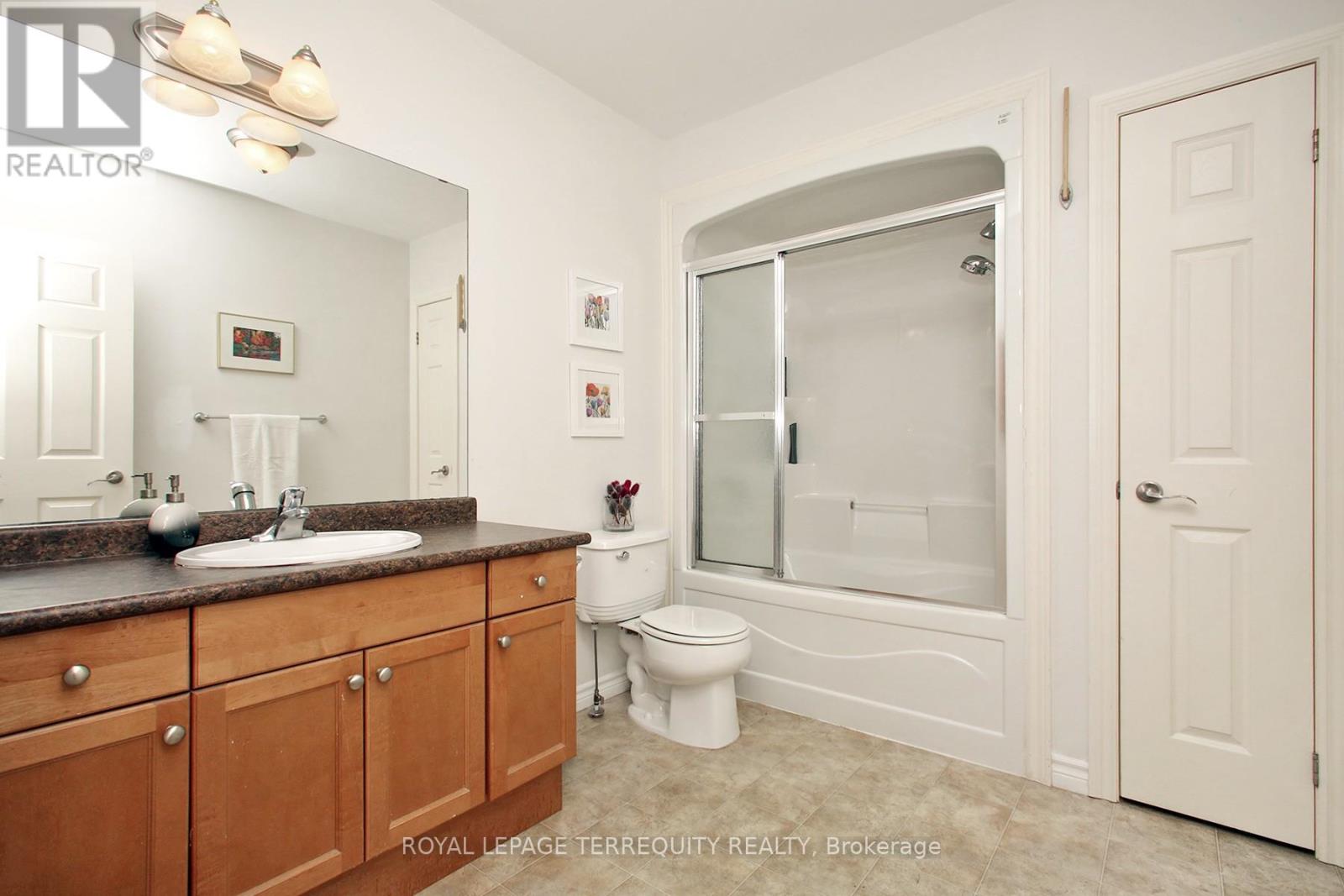 69 - 123 Village Crescent, Peterborough, Ontario  K9J 0A9 - Photo 16 - X12980014