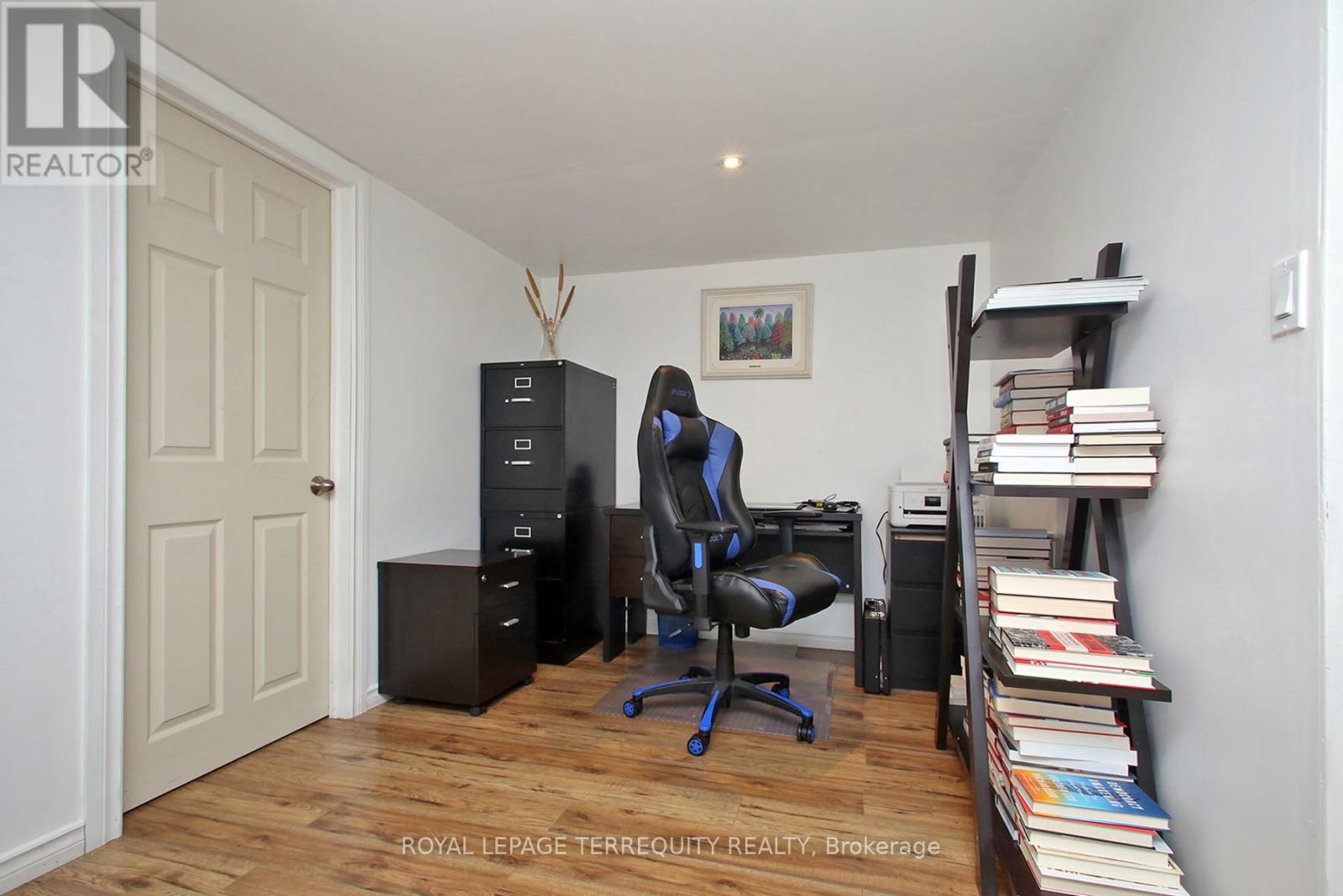 69 - 123 Village Crescent, Peterborough, Ontario  K9J 0A9 - Photo 23 - X12980014