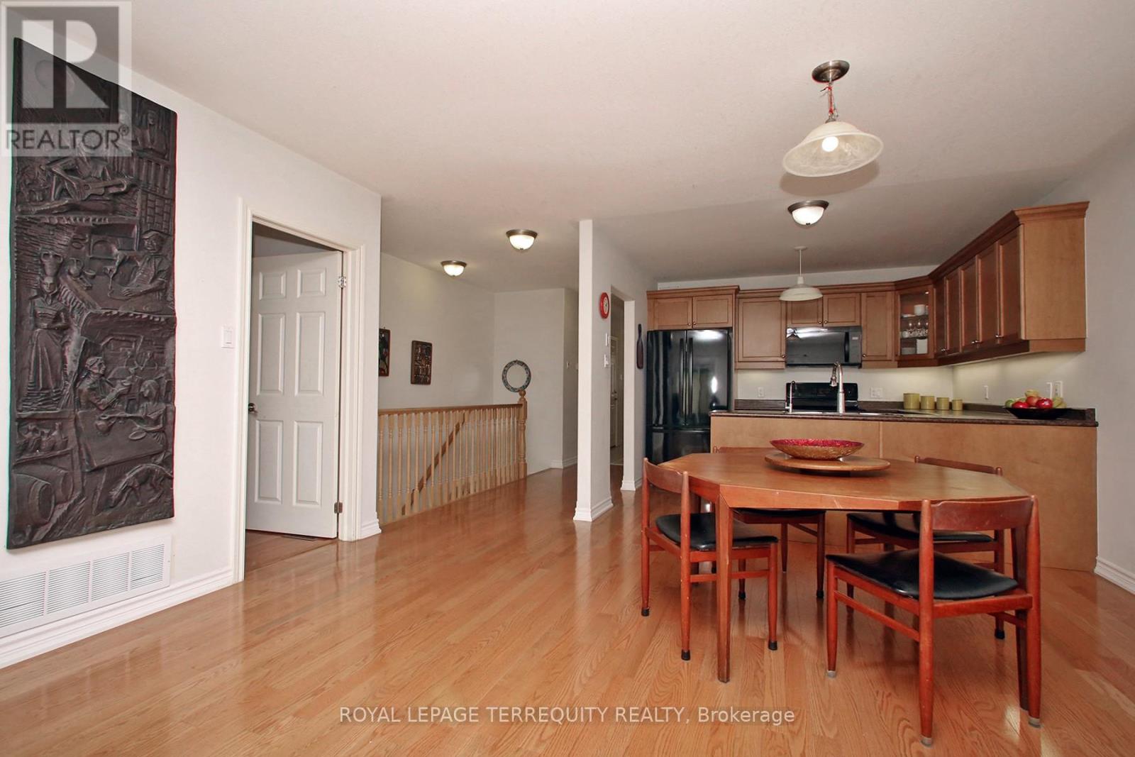 69 - 123 Village Crescent, Peterborough, Ontario  K9J 0A9 - Photo 6 - X12980014