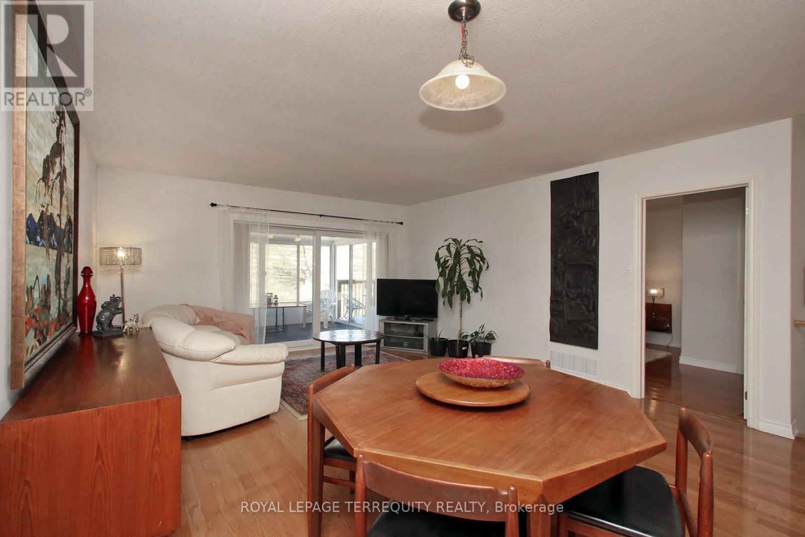 69 - 123 Village Crescent, Peterborough, Ontario  K9J 0A9 - Photo 8 - X12980014