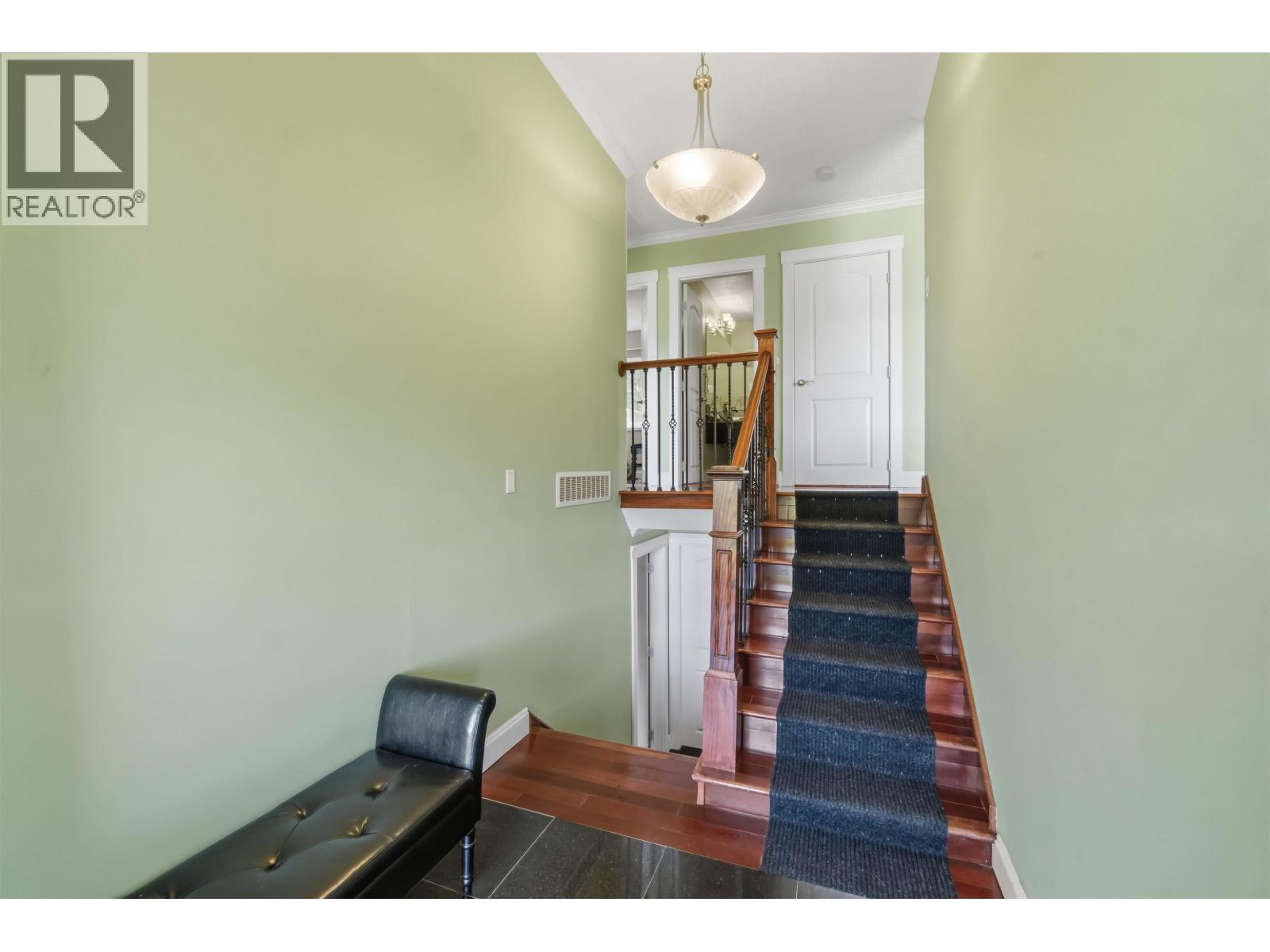 2331 Henry Street, Port Moody, British Columbia  V3H 2J4 - Photo 5 - R3109228