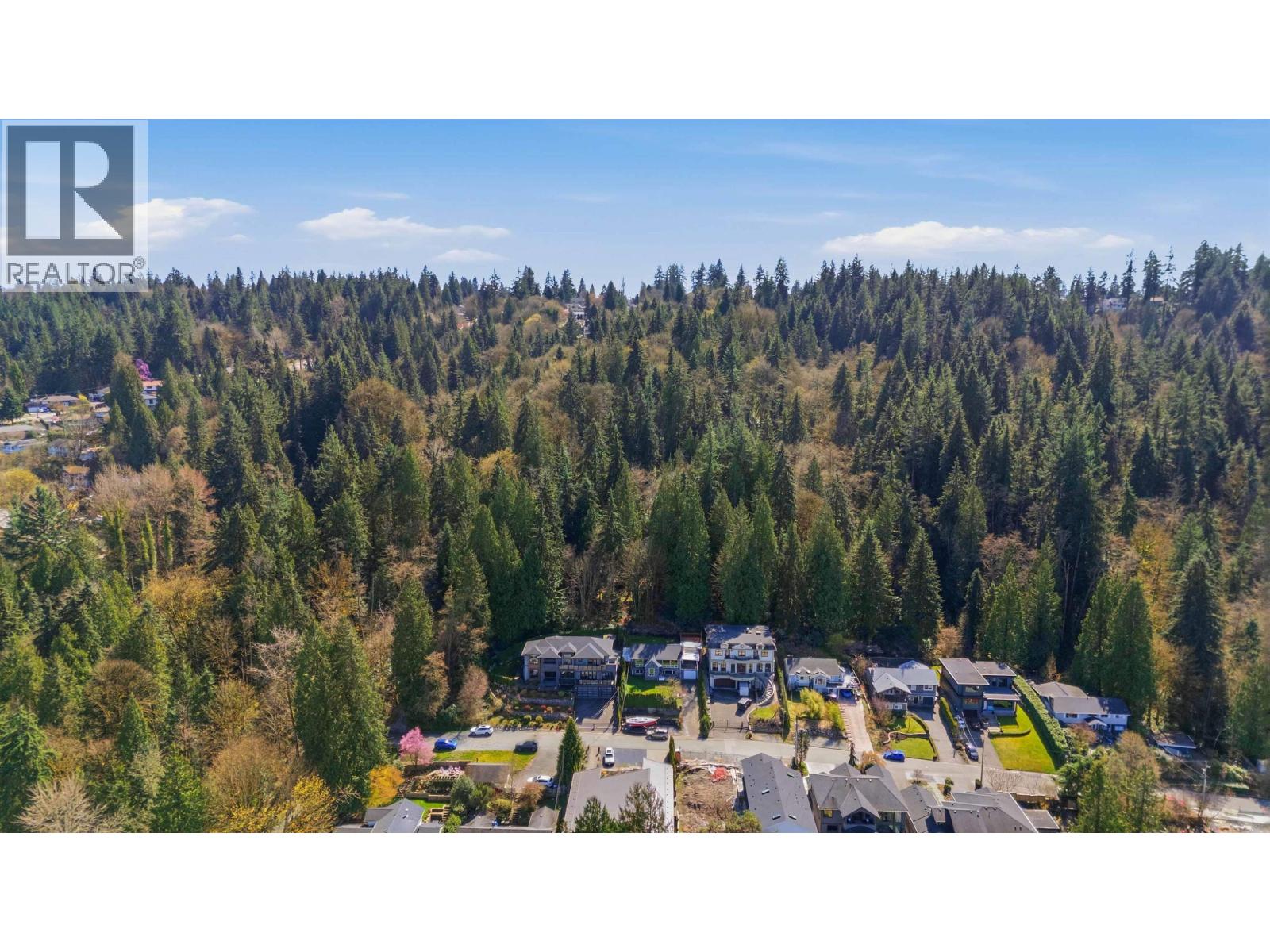 2331 Henry Street, Port Moody, British Columbia  V3H 2J4 - Photo 32 - R3109228