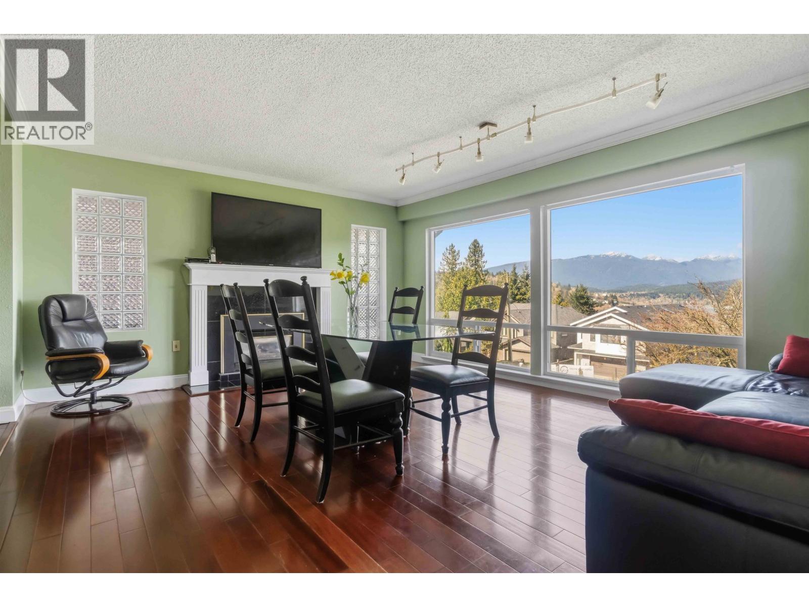 2331 Henry Street, Port Moody, British Columbia  V3H 2J4 - Photo 7 - R3109228