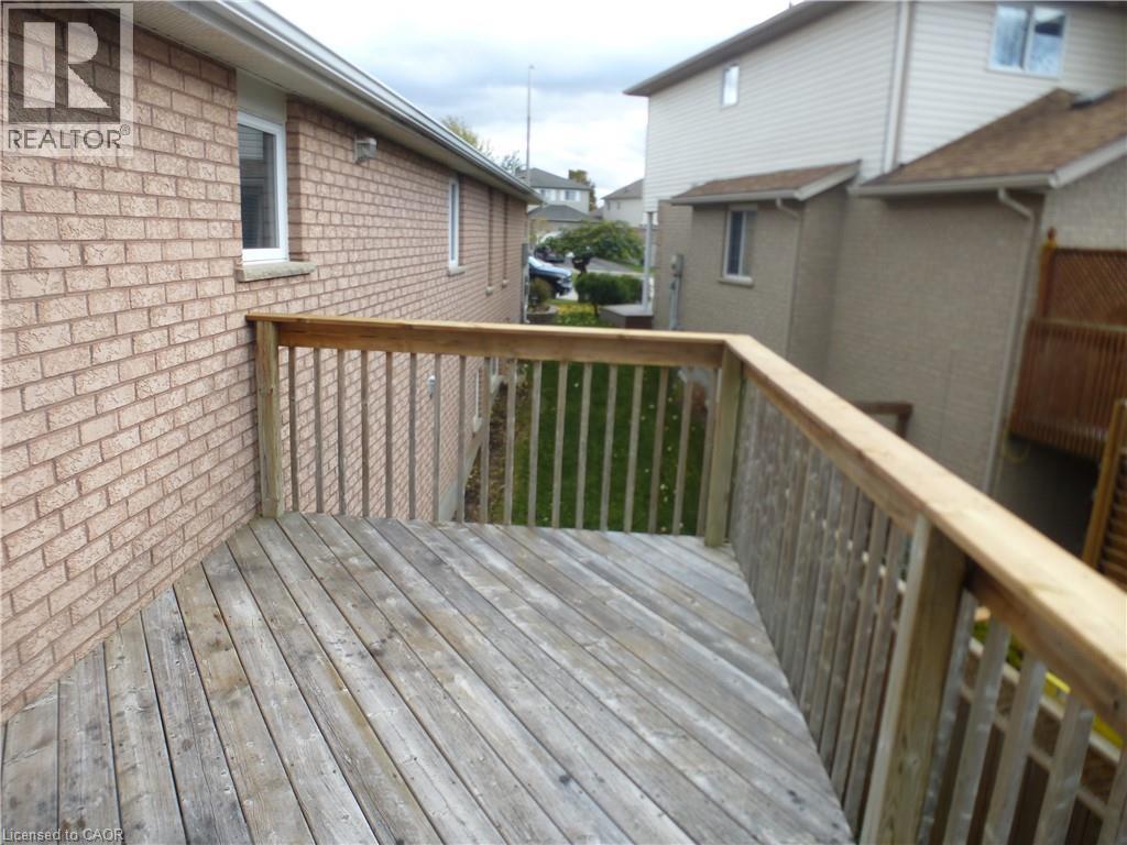 114 Glencliffe Court, Kitchener, Ontario  N2B 3X1 - Photo 34 - 40811034