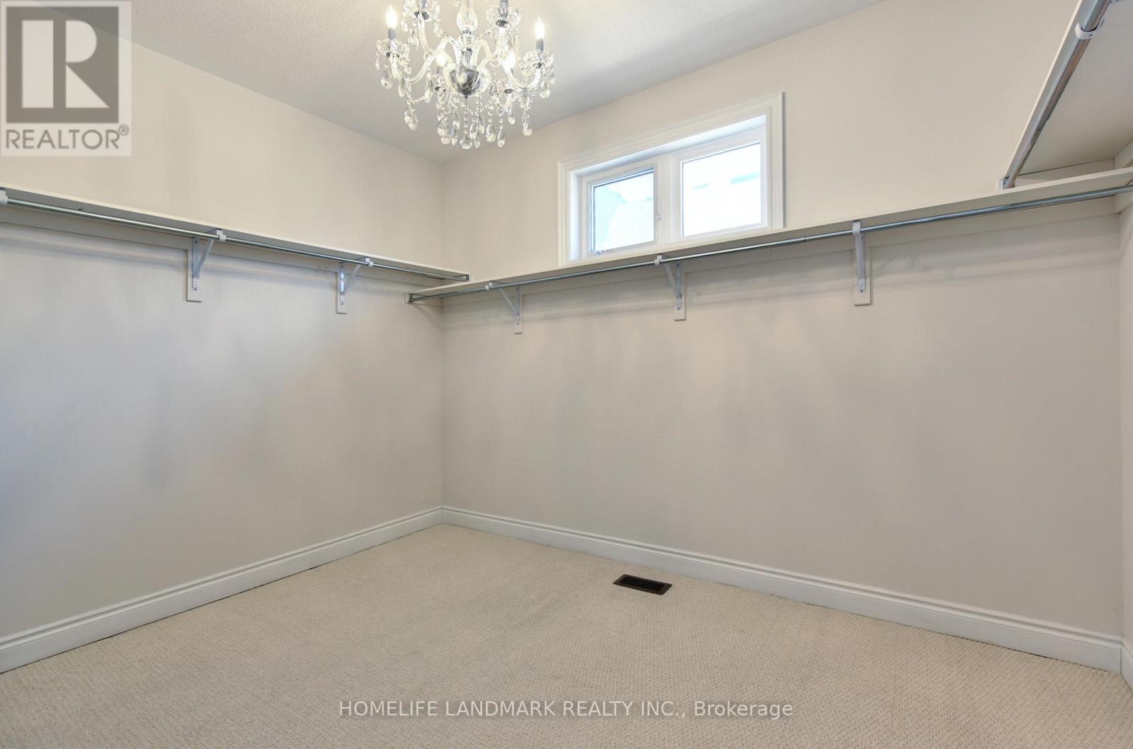 115 Mitchell Place, Newmarket, Ontario  L3Y 0C7 - Photo 18 - N12975912