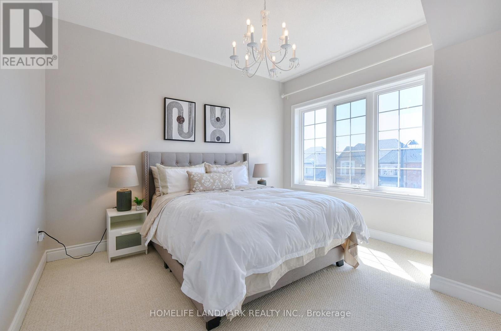 115 Mitchell Place, Newmarket, Ontario  L3Y 0C7 - Photo 44 - N12975912