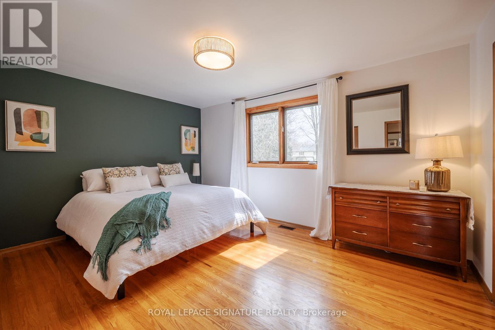 27 Sunset Drive, Woolwich, Ontario  N0B 2V0 - Photo 22 - X12965290