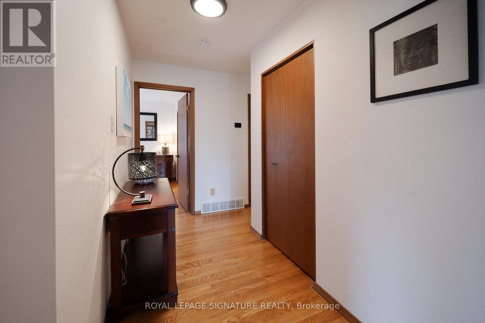 27 Sunset Drive, Woolwich, Ontario  N0B 2V0 - Photo 19 - X12965290