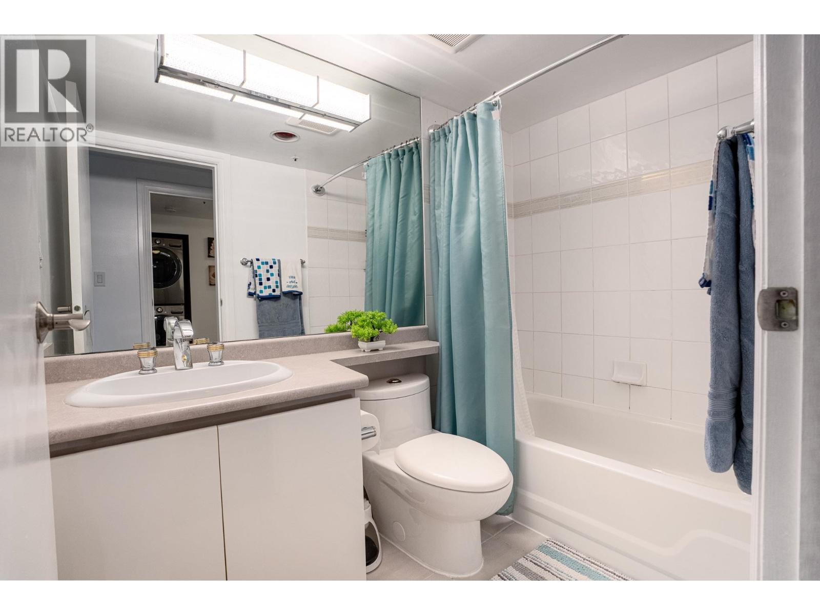 2102 930 Cambie Street, Vancouver, British Columbia V6B 5X6 - Photo 9 - R3109541