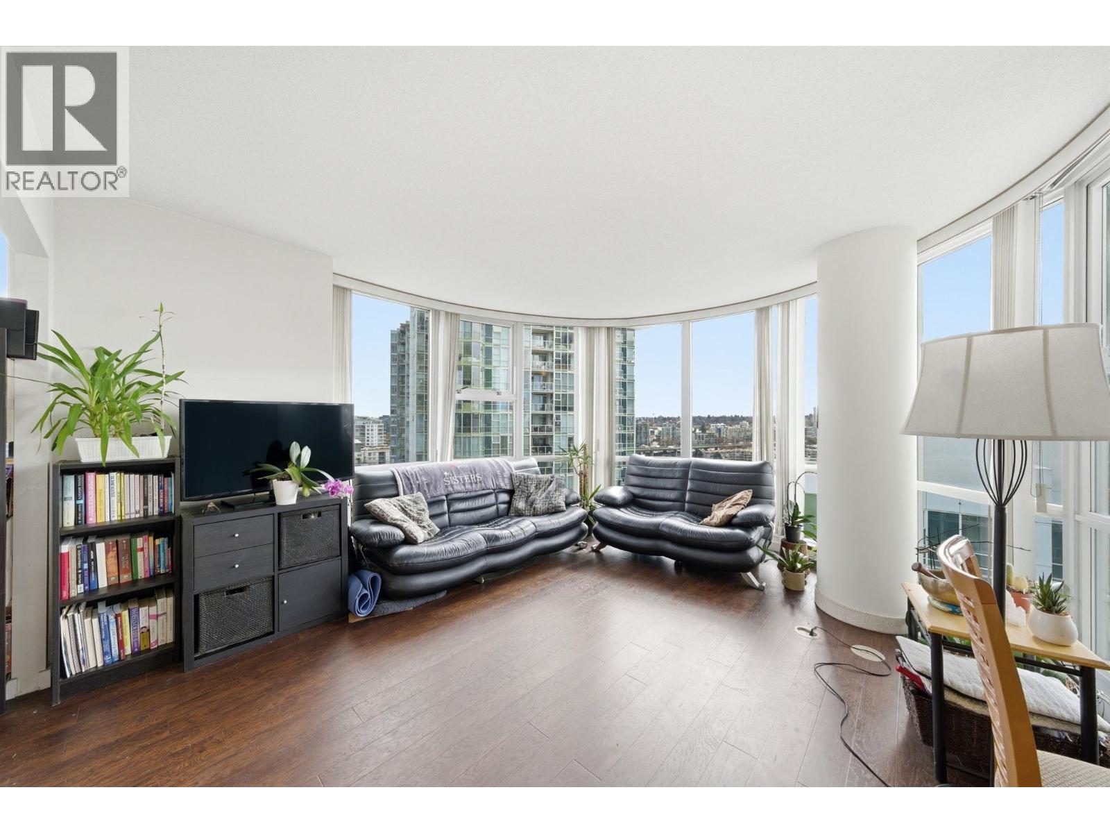 1808 193 Aquarius Mews, Vancouver, British Columbia  V6Z 2Z2 - Photo 12 - R3109545