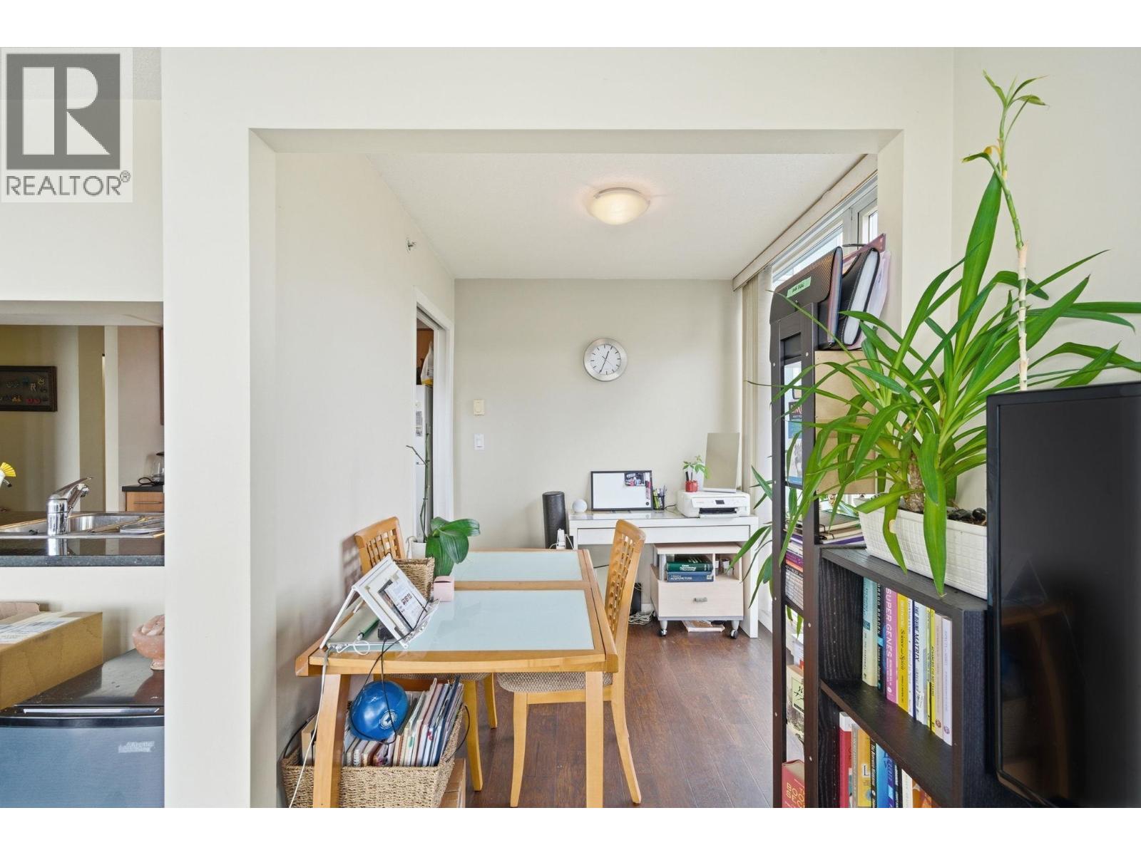 1808 193 Aquarius Mews, Vancouver, British Columbia  V6Z 2Z2 - Photo 17 - R3109545