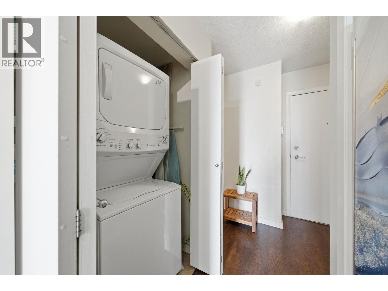 1808 193 Aquarius Mews, Vancouver, British Columbia  V6Z 2Z2 - Photo 25 - R3109545