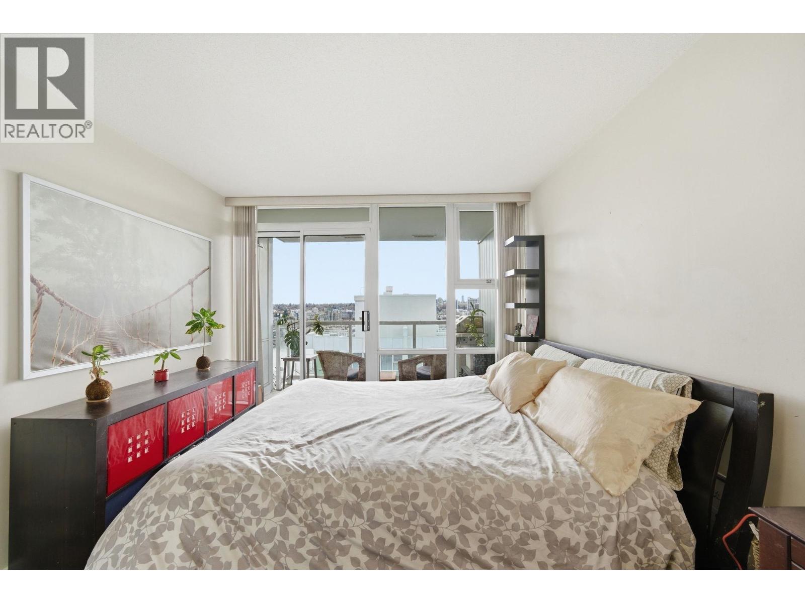 1808 193 Aquarius Mews, Vancouver, British Columbia  V6Z 2Z2 - Photo 6 - R3109545