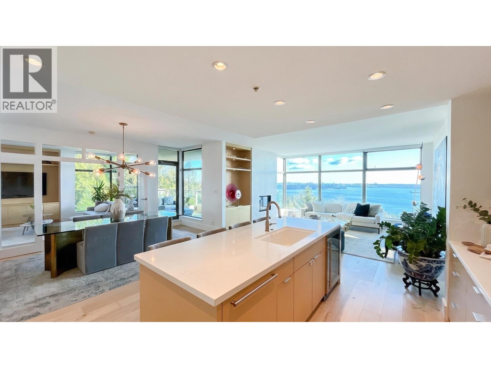 801 3315 Cypress Place, West Vancouver, British Columbia  V7S 3J7 - Photo 9 - R3109547