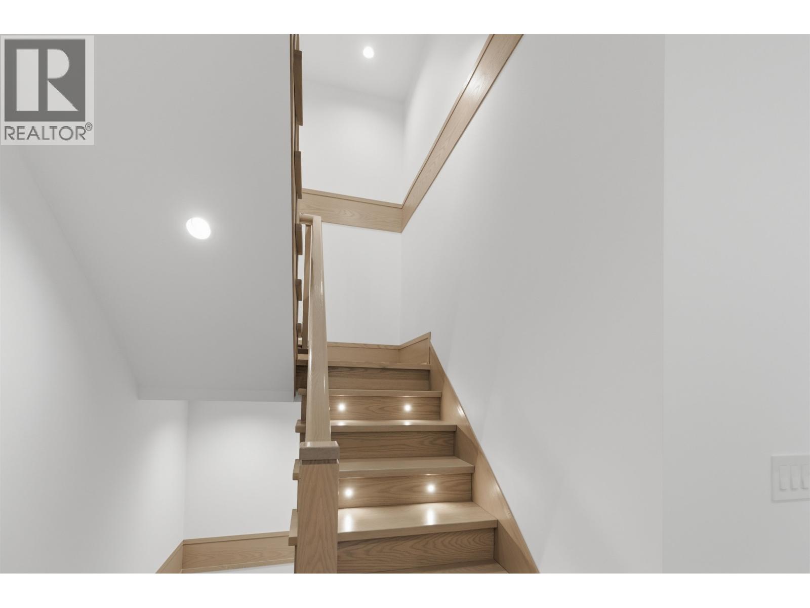 1 272 E 9th Street, North Vancouver, British Columbia  V7L 2B1 - Photo 17 - R3109551