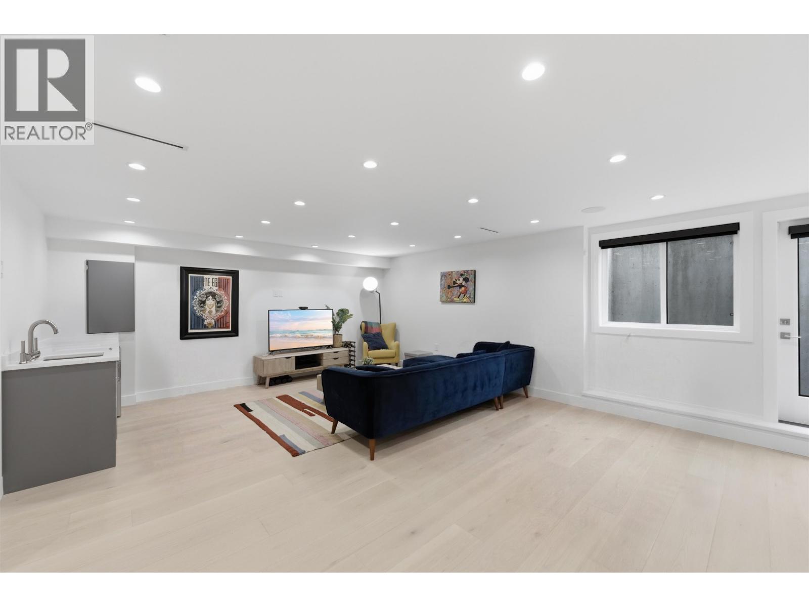 1 272 E 9th Street, North Vancouver, British Columbia  V7L 2B1 - Photo 37 - R3109551