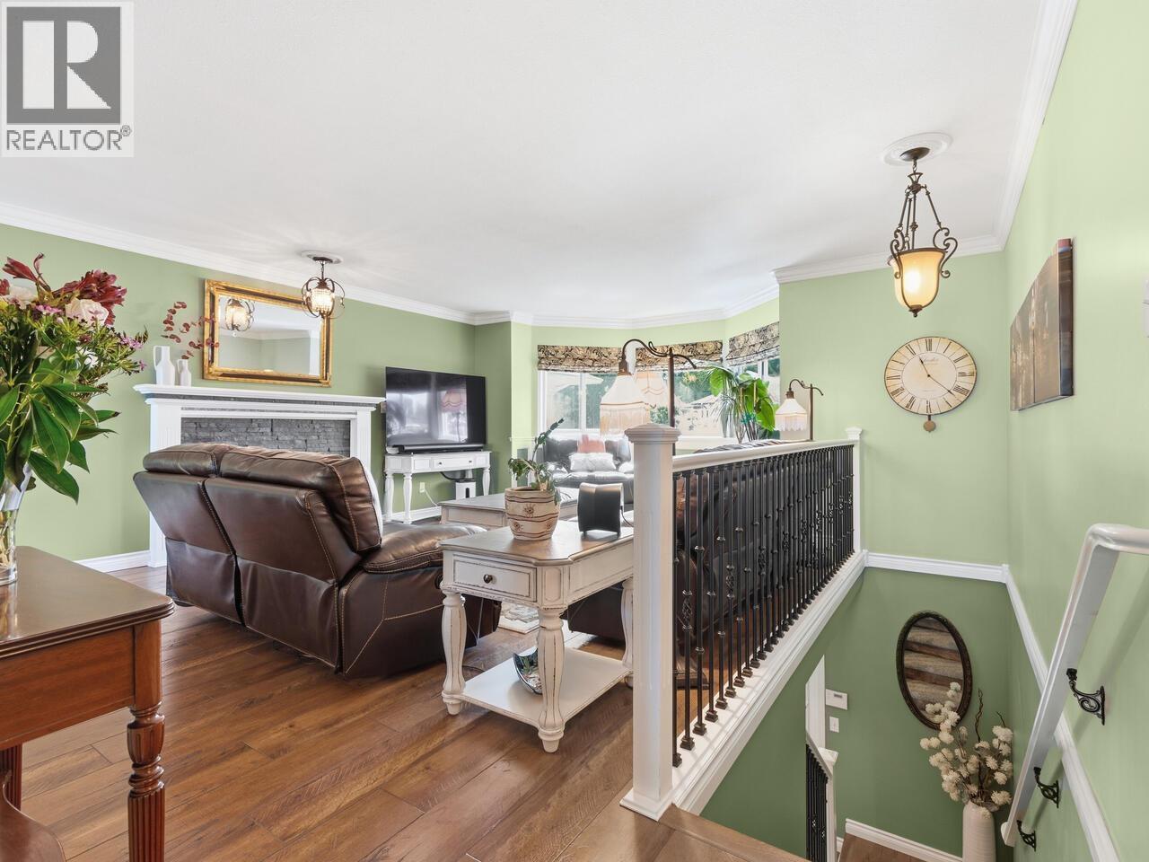 23019 122a Avenue, Maple Ridge, British Columbia  V2X 0X3 - Photo 4 - R3109562