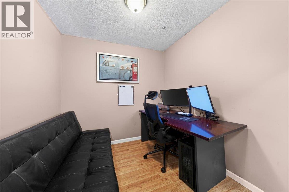 122 2678 Dixon Street, Port Coquitlam, British Columbia  V3C 6L7 - Photo 9 - R3109250