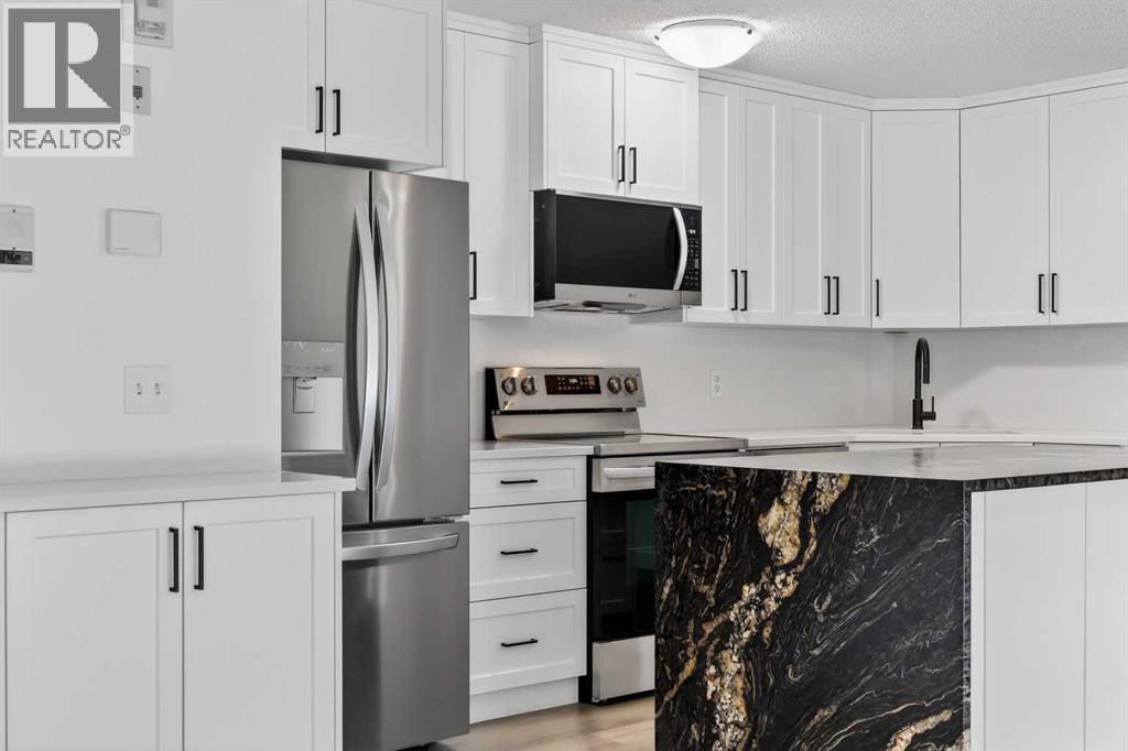 2, 170 N Railway Street, Okotoks, Alberta  T1S 1Z8 - Photo 6 - A2294578