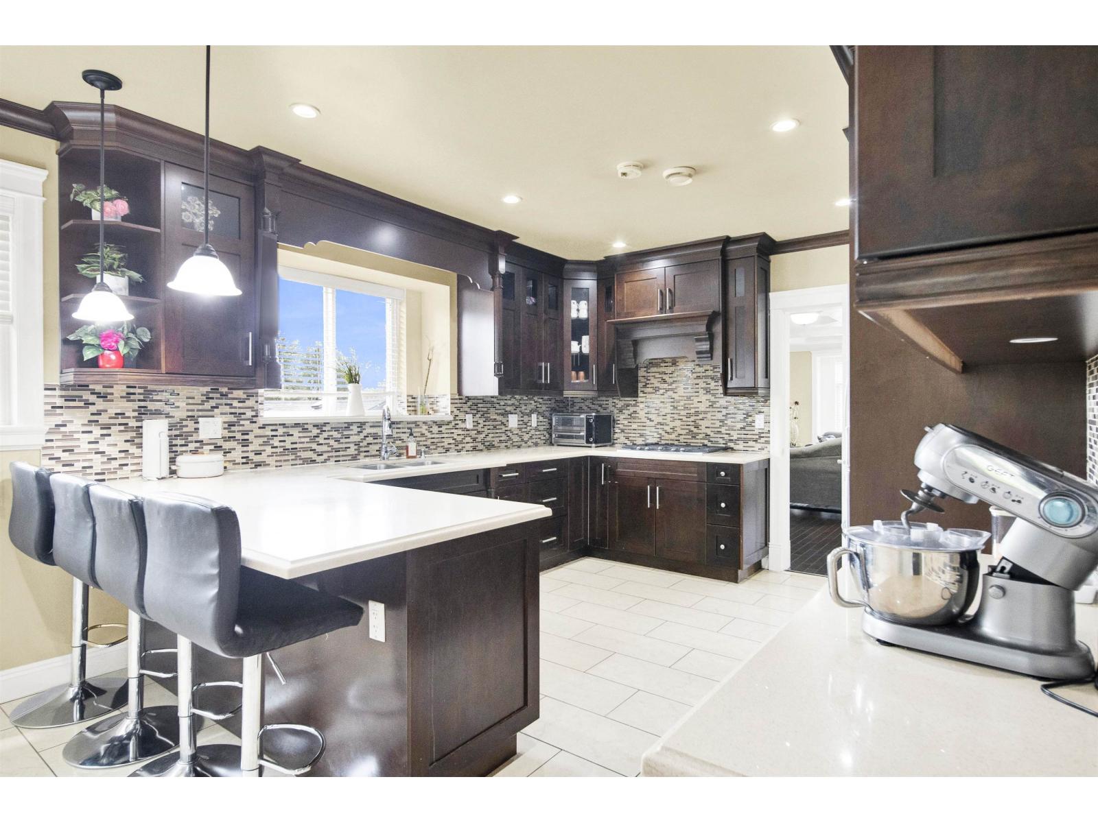 10346 126 Street, Surrey, British Columbia  V3V 5G1 - Photo 5 - R3109077