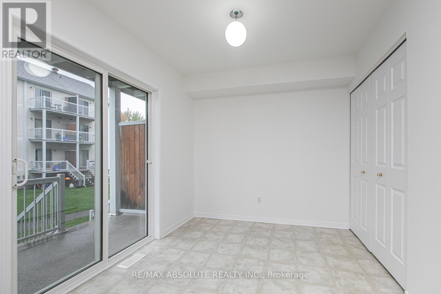 242 Gershwin Private, Ottawa, Ontario  K2H 1G5 - Photo 14 - X12980036