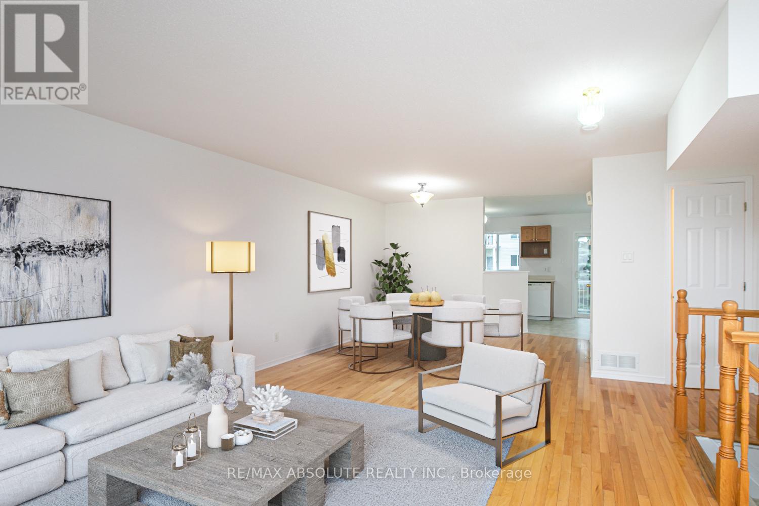 242 Gershwin Private, Ottawa, Ontario  K2H 1G5 - Photo 2 - X12980036