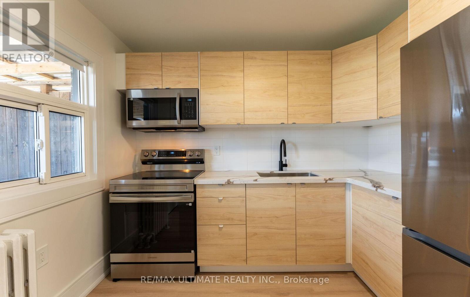 484a Cosburn Avenue, Toronto (East York), Ontario  M4J 2N5 - Photo 13 - E12980038