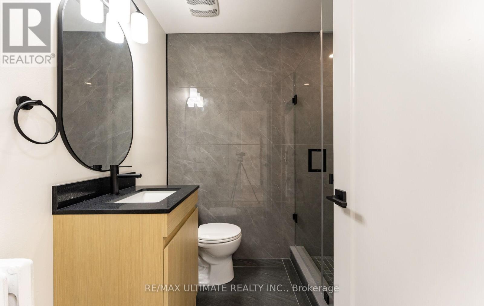 484a Cosburn Avenue, Toronto (East York), Ontario  M4J 2N5 - Photo 20 - E12980038