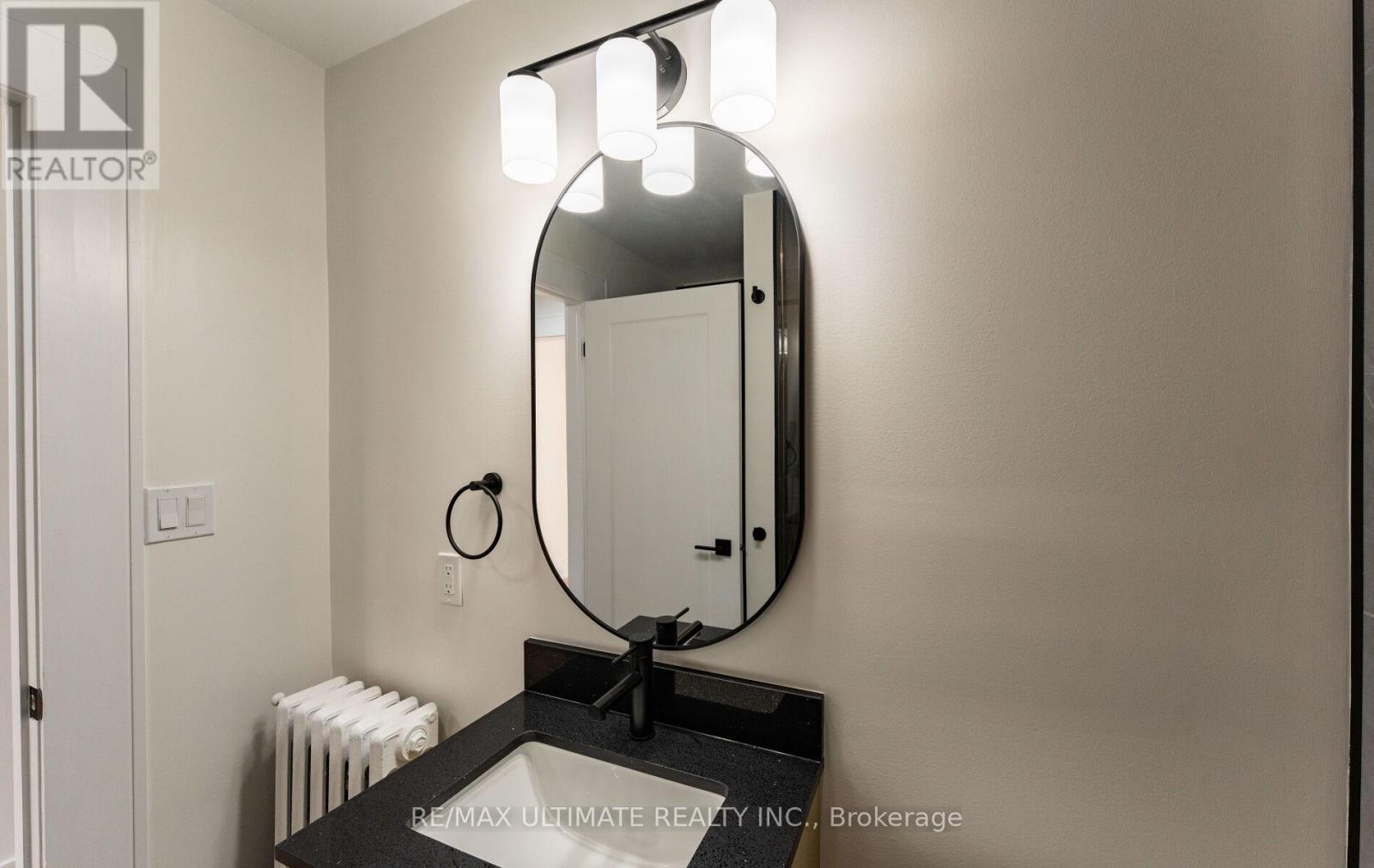 484a Cosburn Avenue, Toronto (East York), Ontario  M4J 2N5 - Photo 21 - E12980038