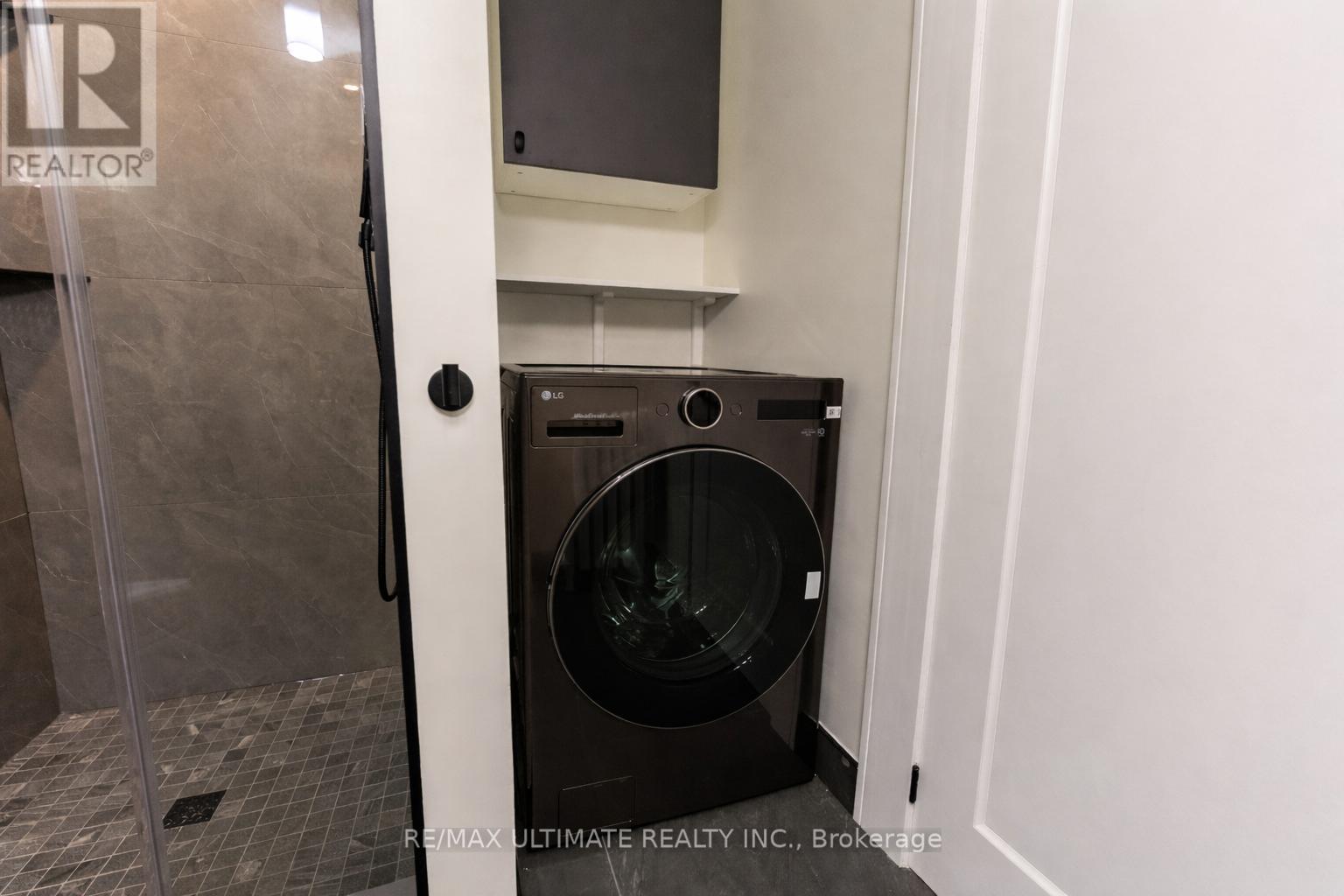 484a Cosburn Avenue, Toronto (East York), Ontario  M4J 2N5 - Photo 23 - E12980038