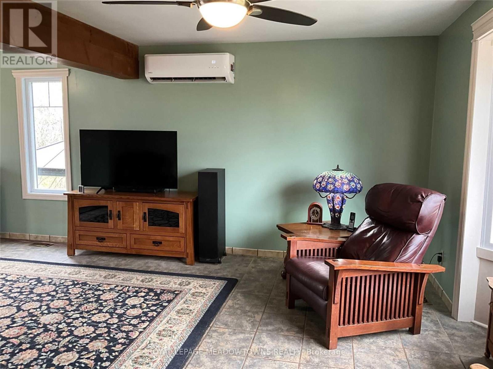 6824 10th Line, New Tecumseth, Ontario  L0G 1A0 - Photo 15 - N12685204