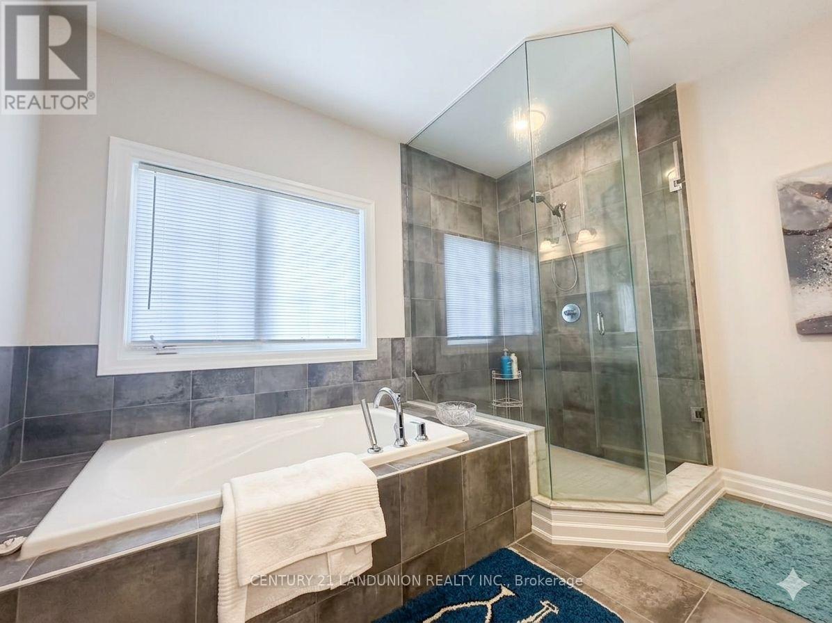 234 Touch Gold Crescent, Aurora, Ontario  L4G 3X5 - Photo 25 - N12968670