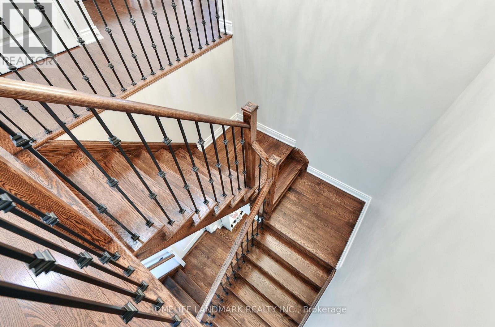 115 Mitchell Place, Newmarket, Ontario  L3Y 0C7 - Photo 13 - N12975912