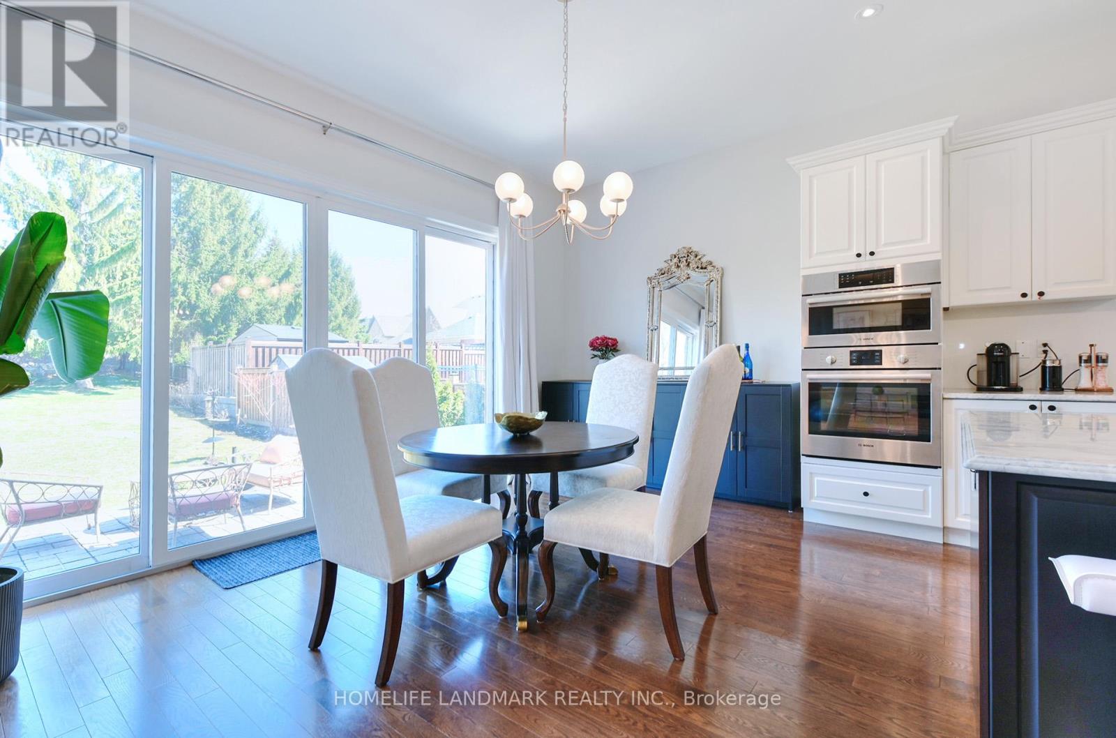 115 Mitchell Place, Newmarket, Ontario  L3Y 0C7 - Photo 26 - N12975912