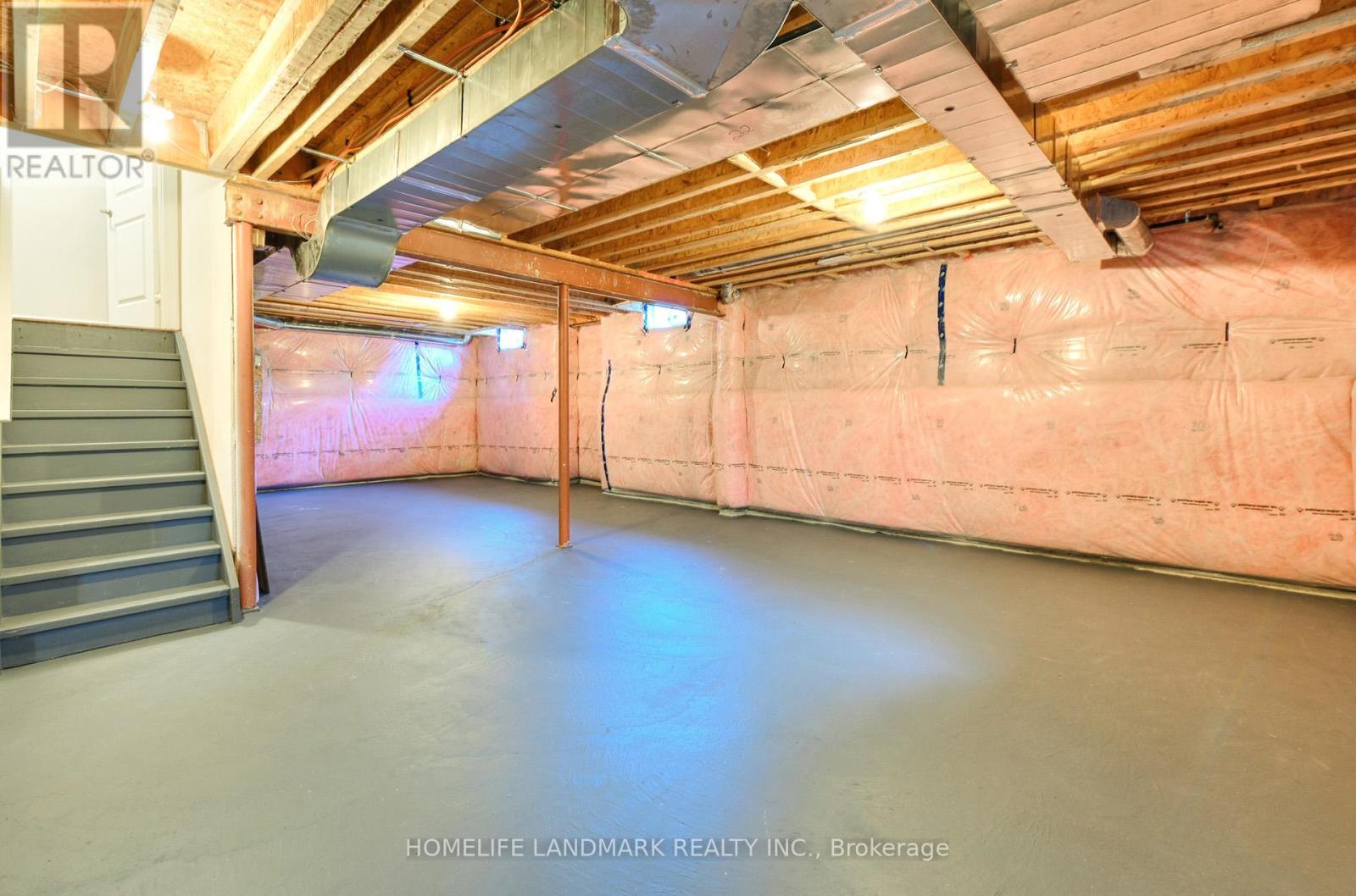 115 Mitchell Place, Newmarket, Ontario  L3Y 0C7 - Photo 35 - N12975912