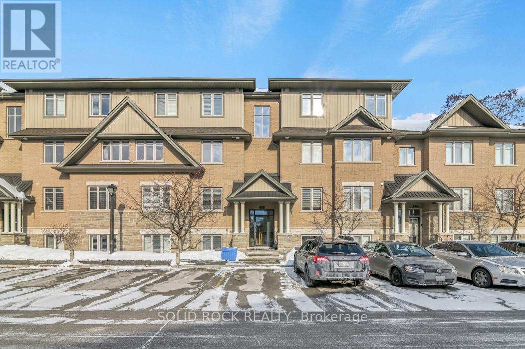 G - 19 Tadley Private, Ottawa, Ontario  K2J 2T3 - Photo 3 - X12970484