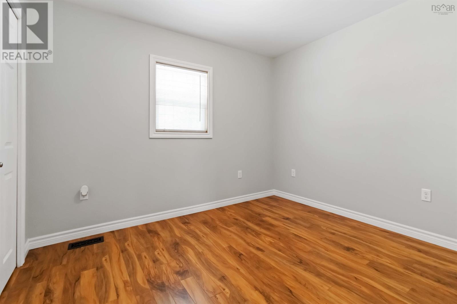 112 North Street, Bridgewater, Nova Scotia  B4V 2V6 - Photo 14 - 202603946