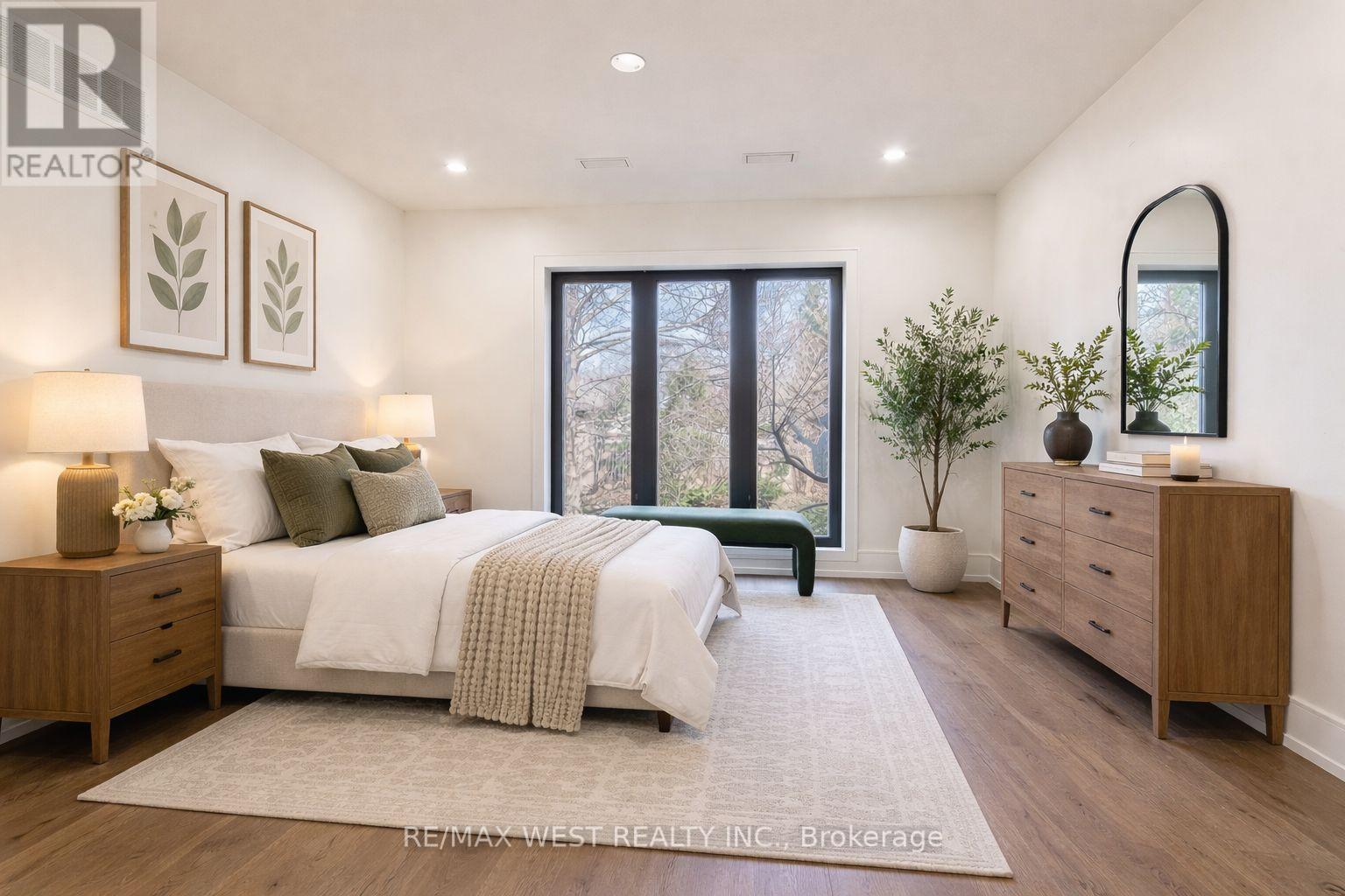 29 Blaketon Road, Toronto (Islington-City Centre West), Ontario  M9B 4W4 - Photo 18 - W12980020