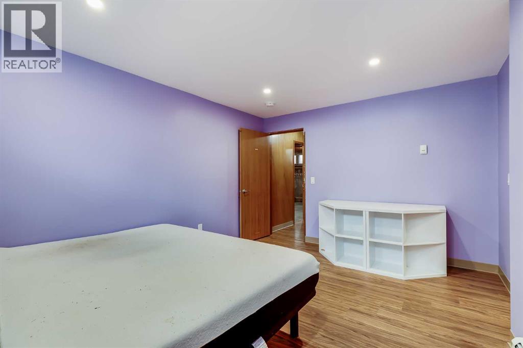 513 Memorial Avenue, Vulcan, Alberta  T0L 2B0 - Photo 23 - A2295102