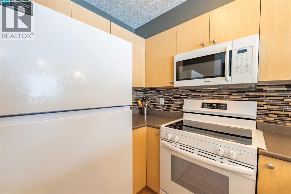 126 Citadel Meadow Gardens NW, Calgary, Alberta  T3G 5N3 - Photo 7 - A2299779