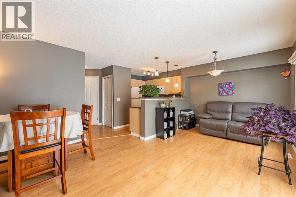 126 Citadel Meadow Gardens NW, Calgary, Alberta  T3G 5N3 - Photo 9 - A2299779