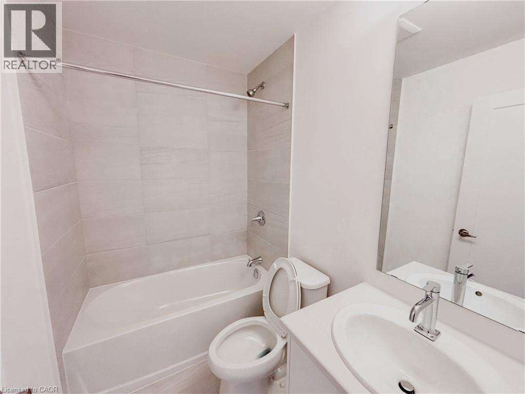 25 Palace Street Unit# R30, Kitchener, Ontario  N2E 3M6 - Photo 16 - 40818773