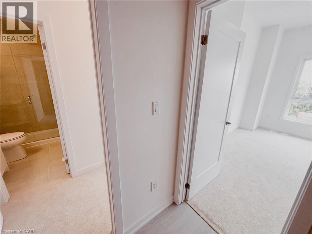 25 Palace Street Unit# R30, Kitchener, Ontario  N2E 3M6 - Photo 25 - 40818773