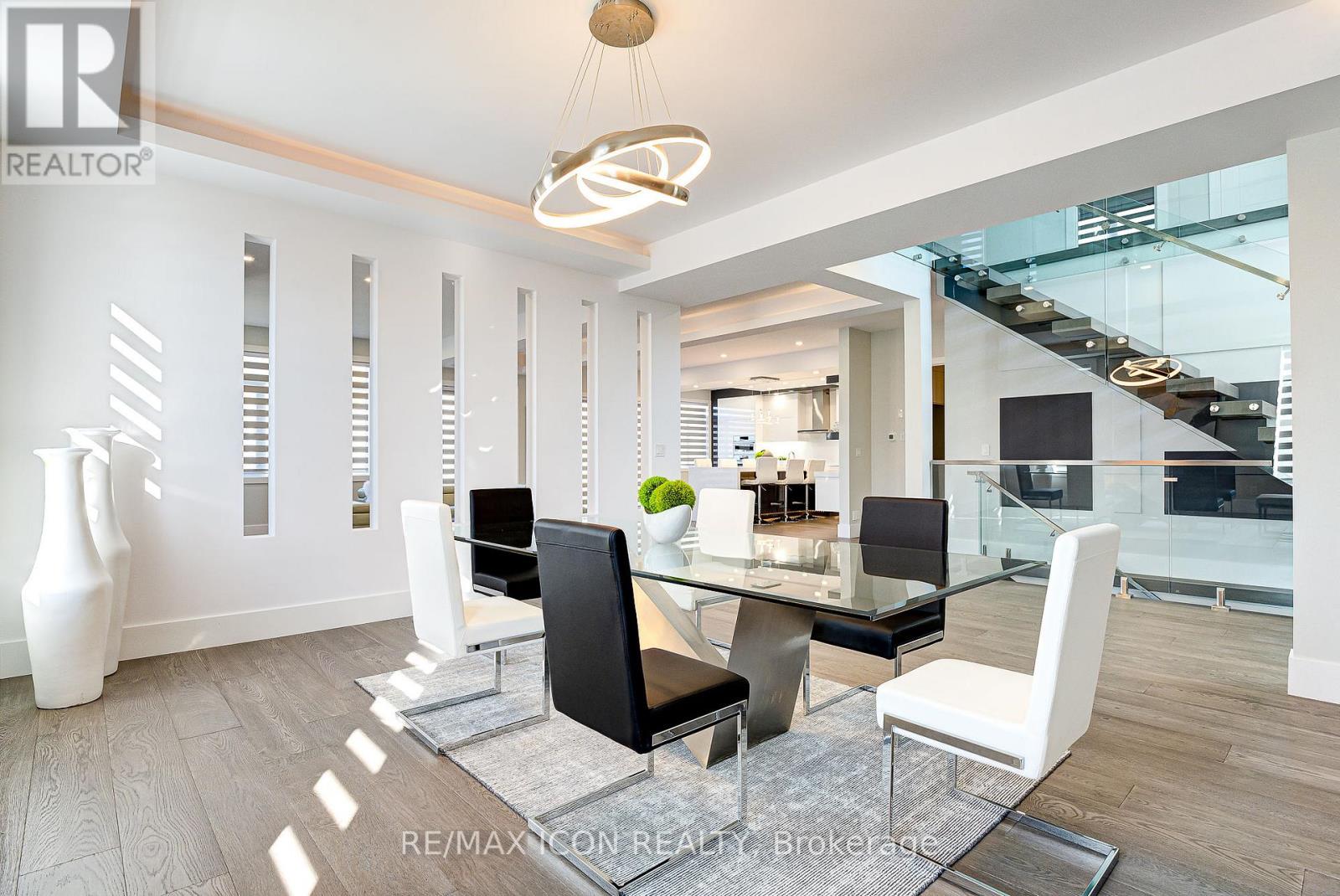 685 Meadowsweet Avenue, Waterloo, Ontario  N2V 0A6 - Photo 11 - X12980024