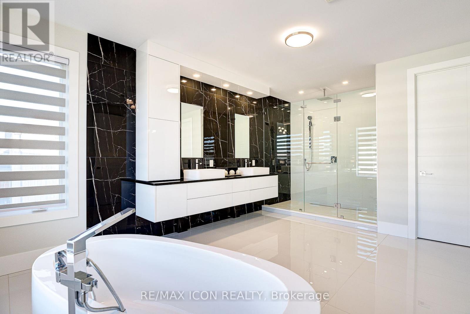 685 Meadowsweet Avenue, Waterloo, Ontario  N2V 0A6 - Photo 30 - X12980024