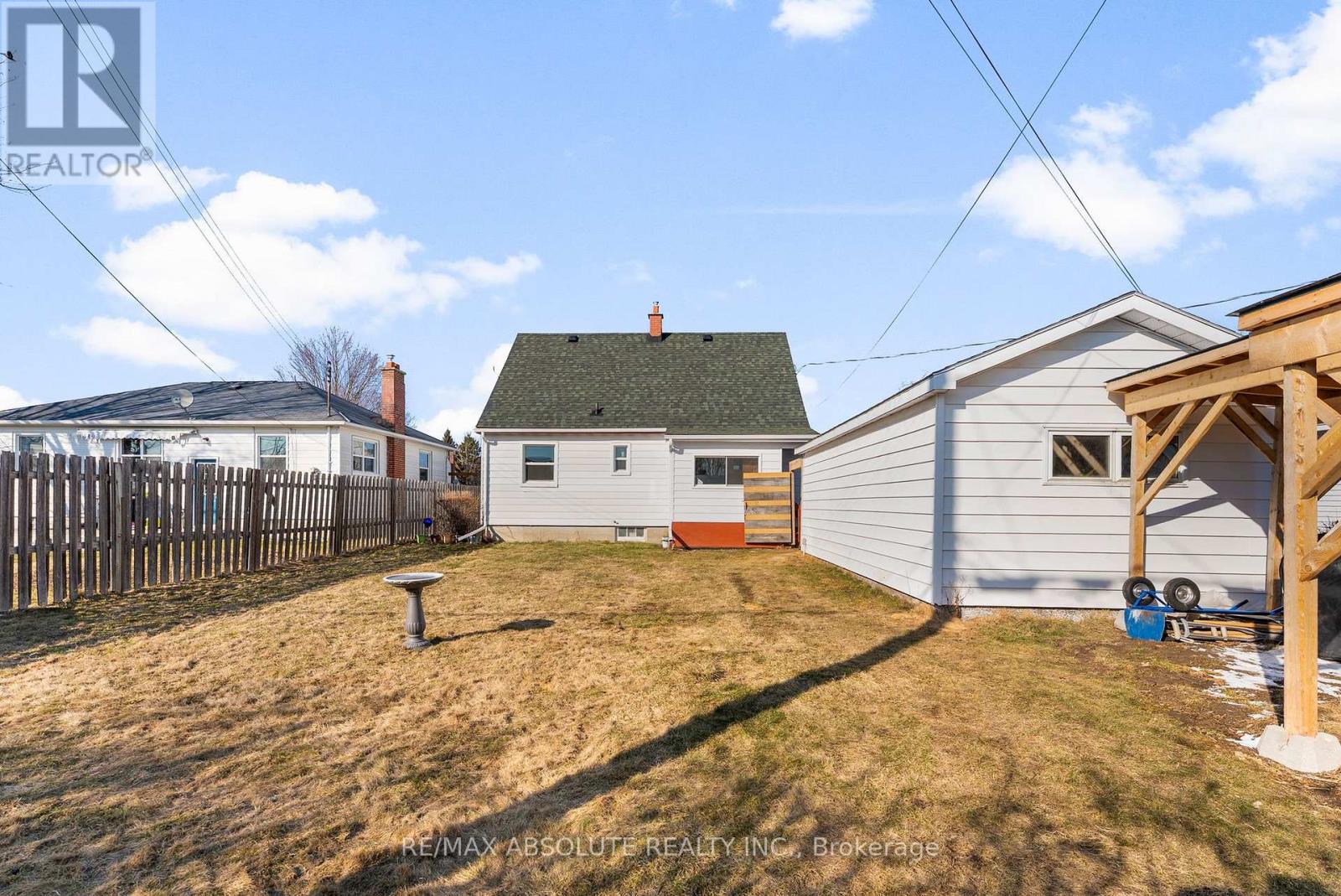 61 Third Avenue, Arnprior, Ontario  K7S 1Y6 - Photo 13 - X12976360