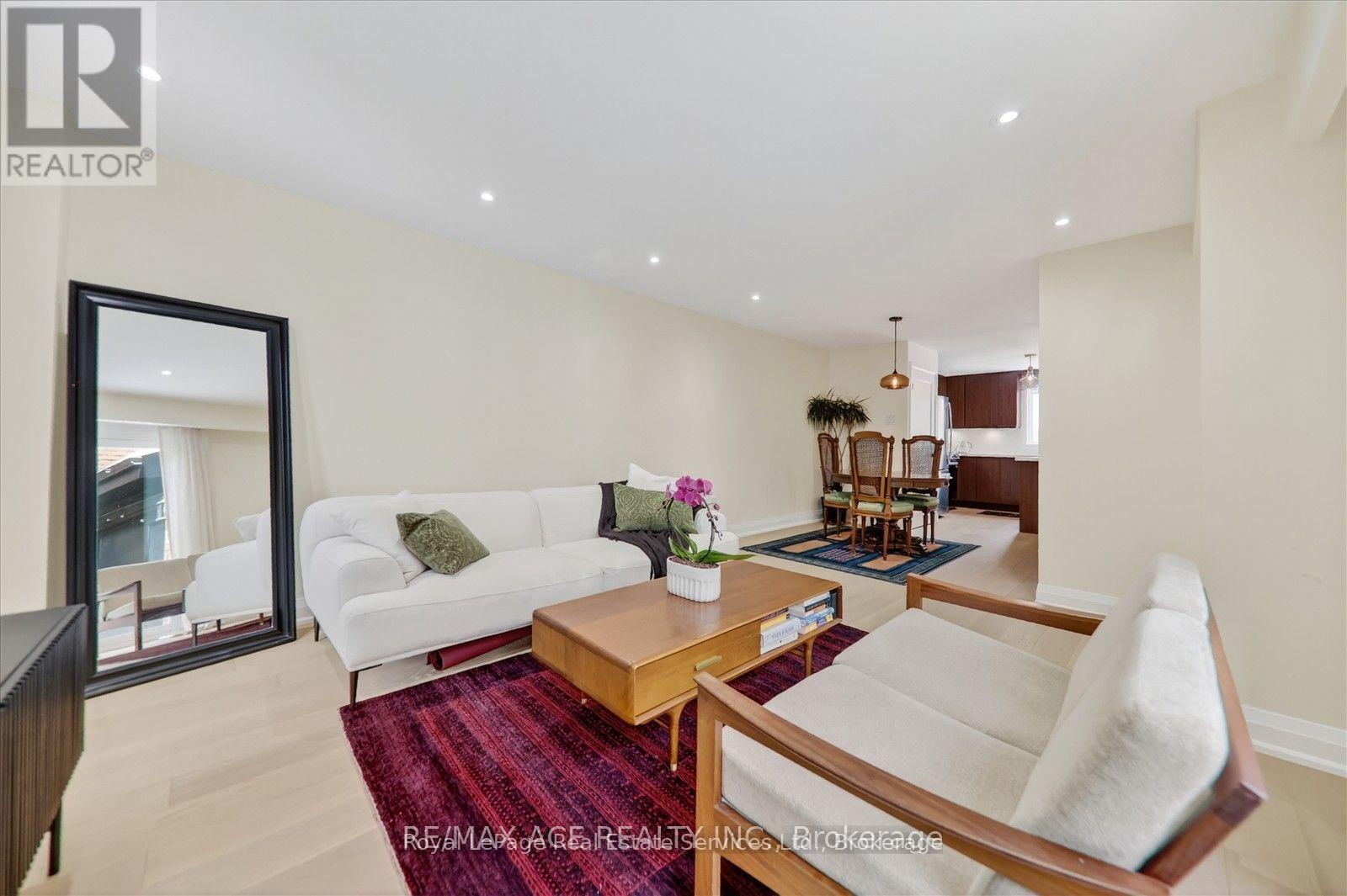 100 Brimwood Drive, Toronto, Ontario  M1V 1C2 - Photo 11 - E12980084