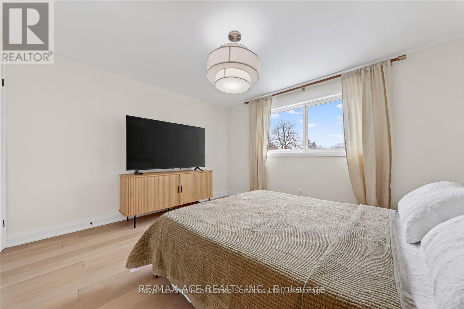 100 Brimwood Drive, Toronto, Ontario  M1V 1C2 - Photo 16 - E12980084