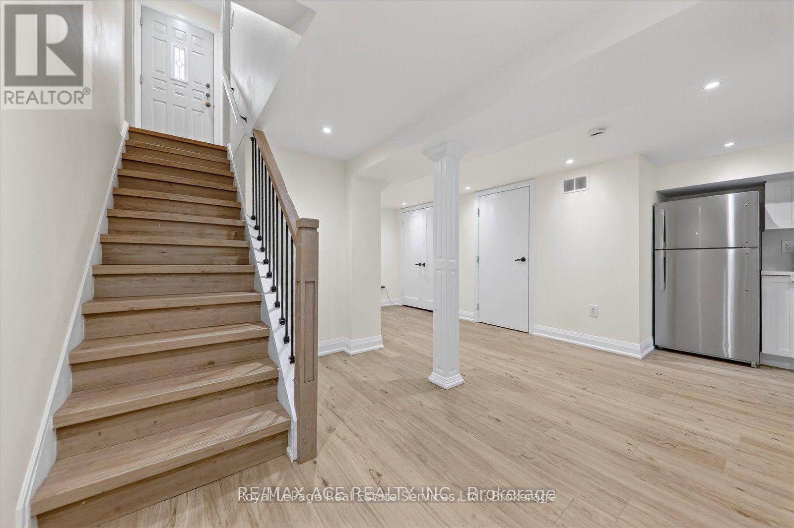 100 Brimwood Drive, Toronto, Ontario  M1V 1C2 - Photo 25 - E12980084